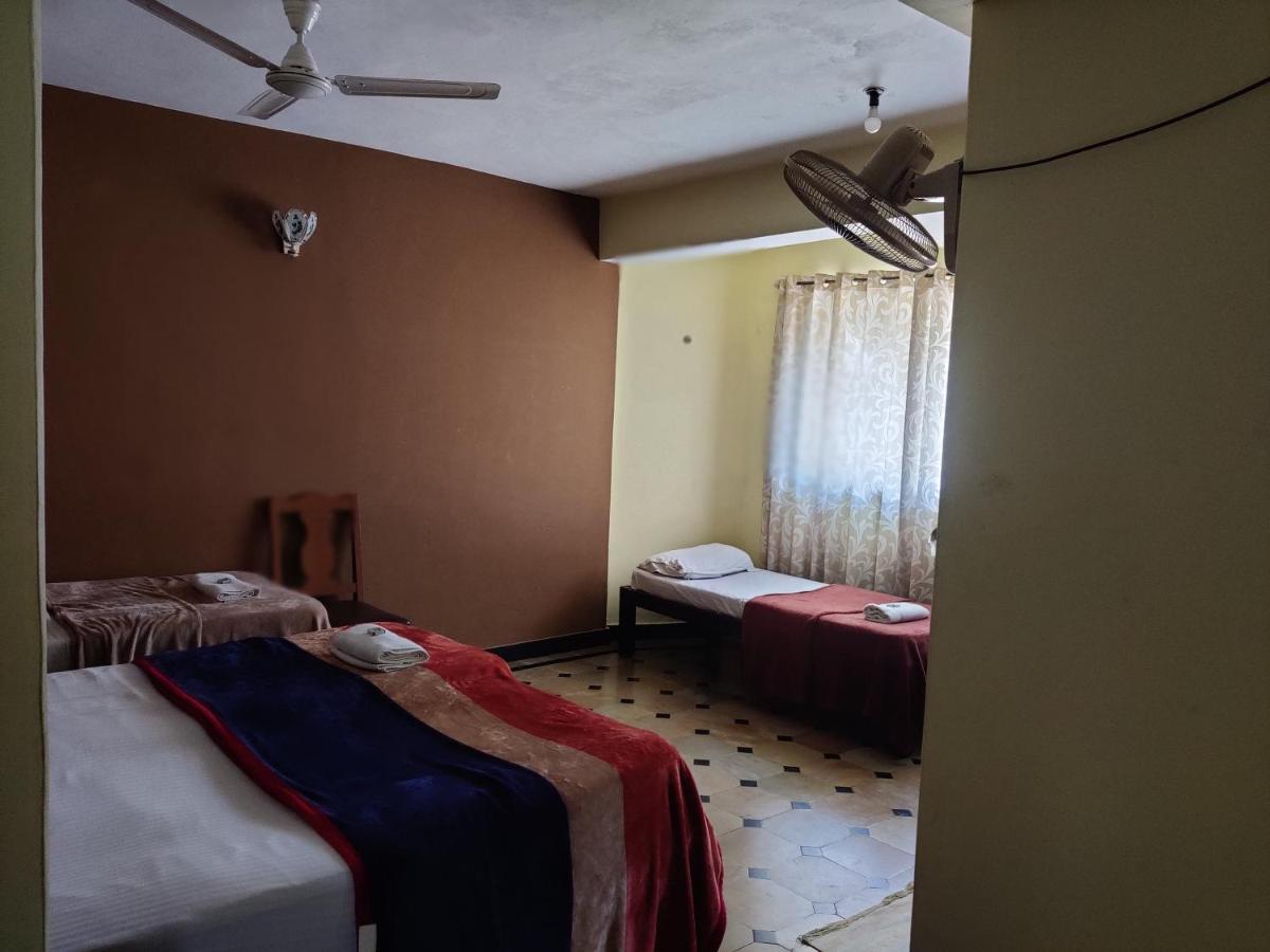 Hotel Caveri Comfort Inn Madikeri Exterior foto