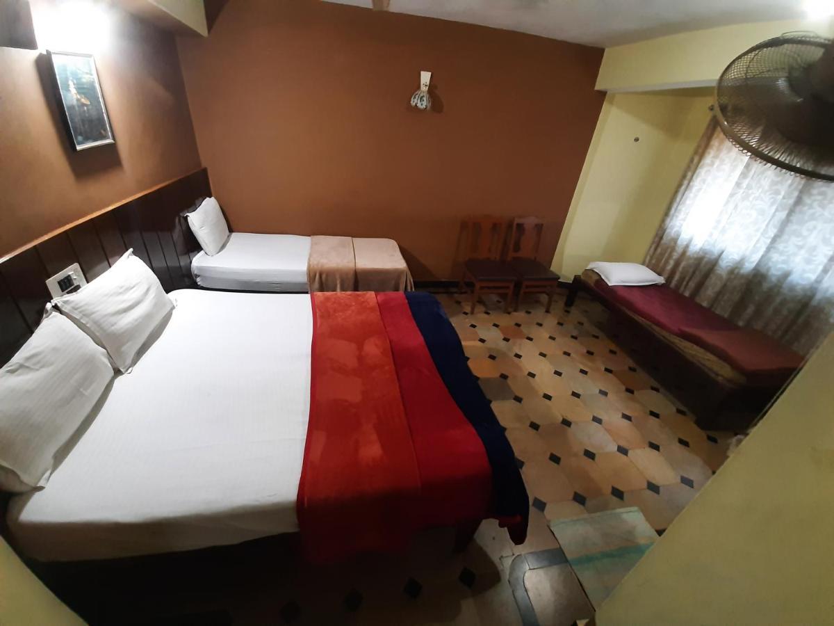 Hotel Caveri Comfort Inn Madikeri Exterior foto